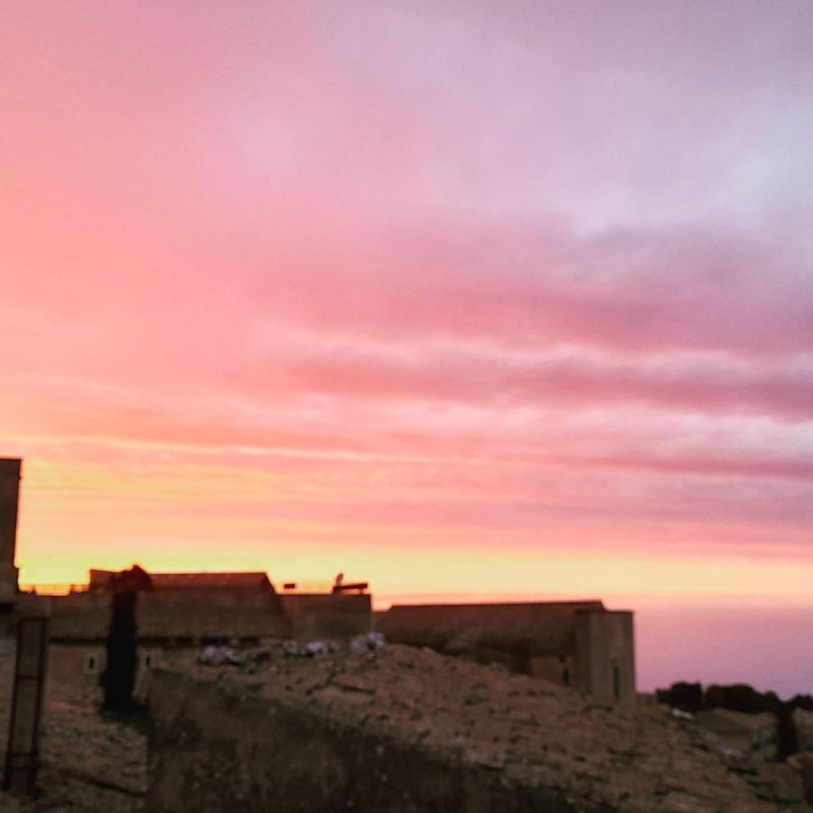 Casa Cattauro Camere Vista Cielo Erice Dış mekan fotoğraf